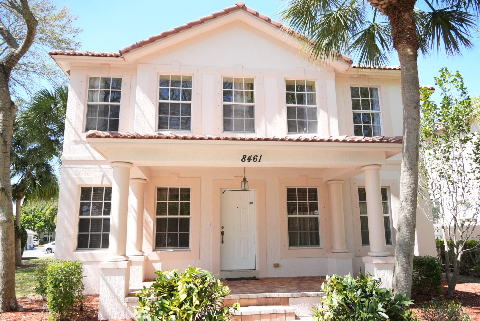 Palm Beach Gardens photo 1