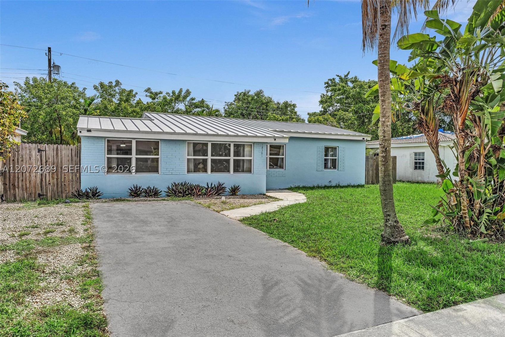 North Miami Beach photo 3