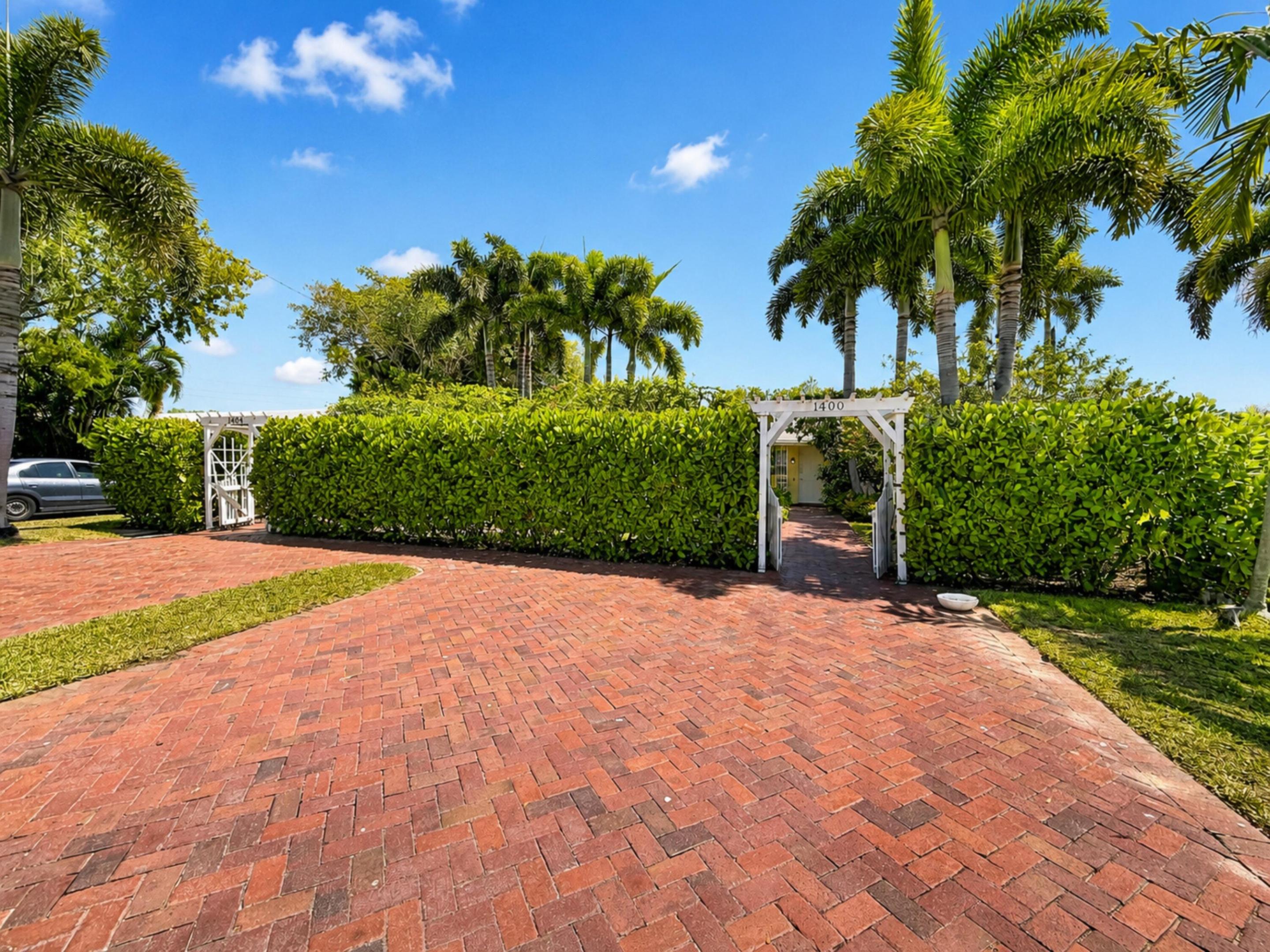 Wilton Manors photo 4