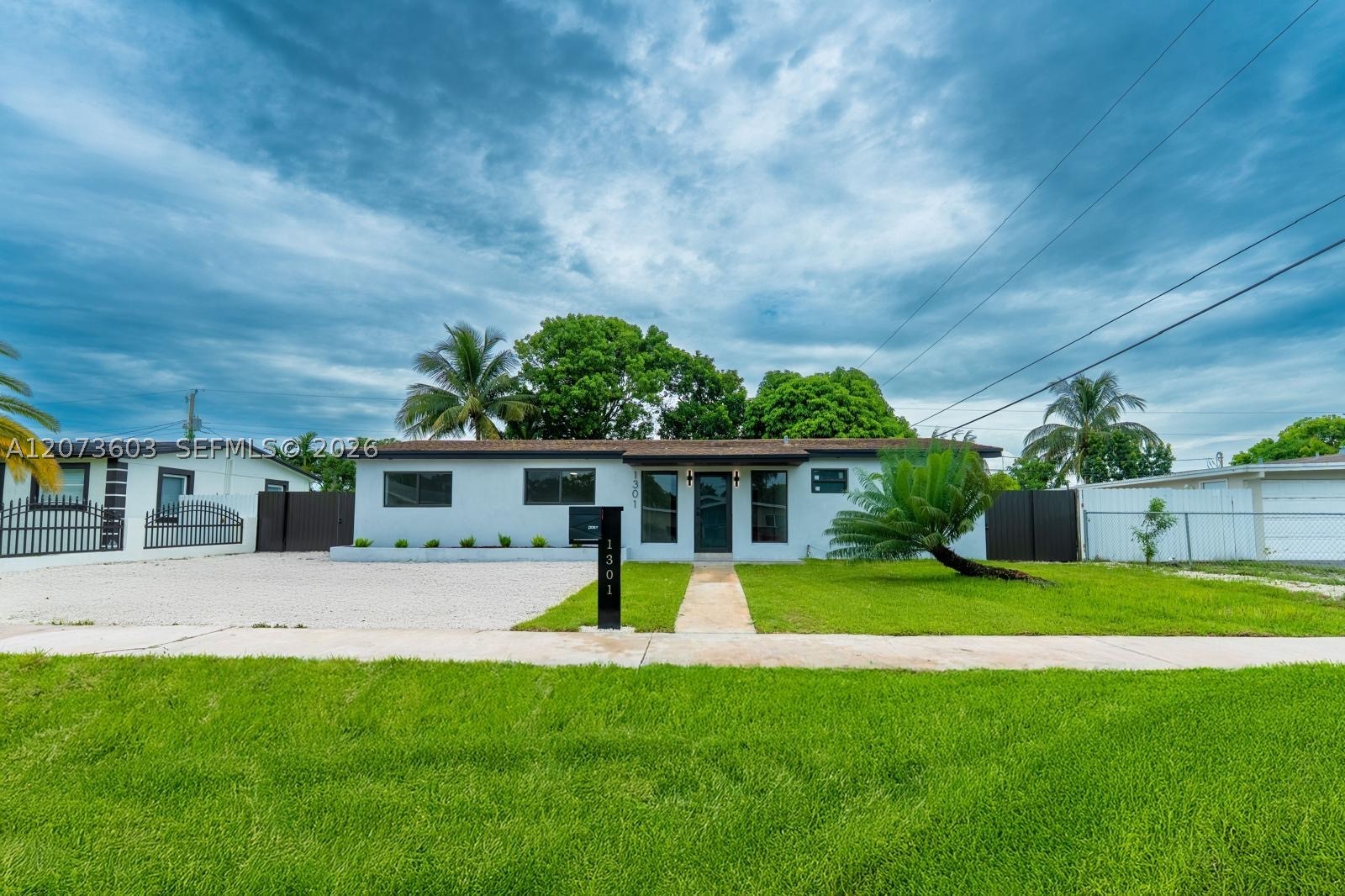 Miami Gardens photo 1