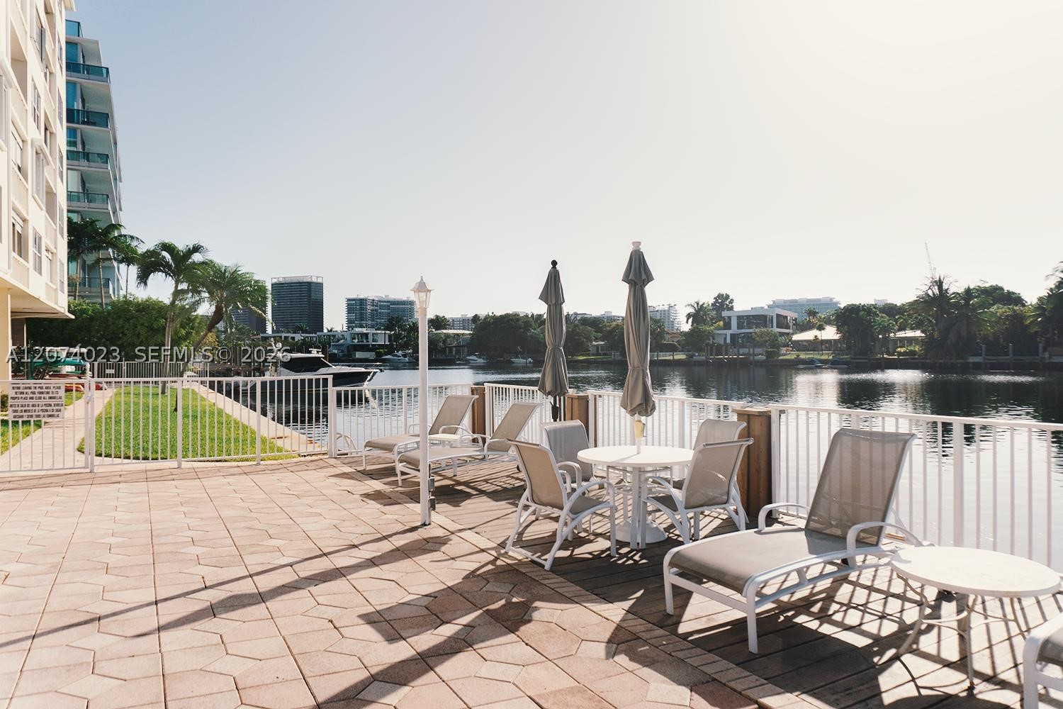Bay Harbor Islands photo 1