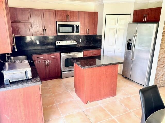 Pembroke Pines photo 3