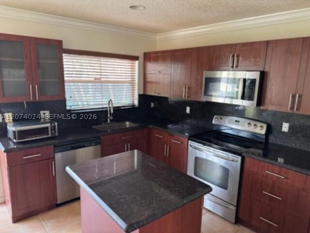 Pembroke Pines photo 5