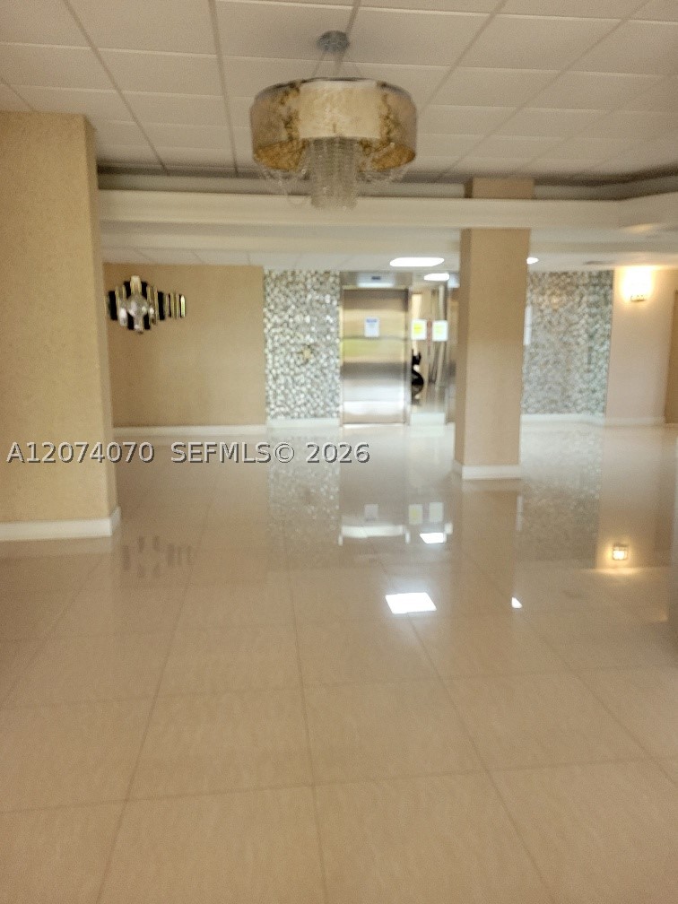 Hallandale Beach photo 2