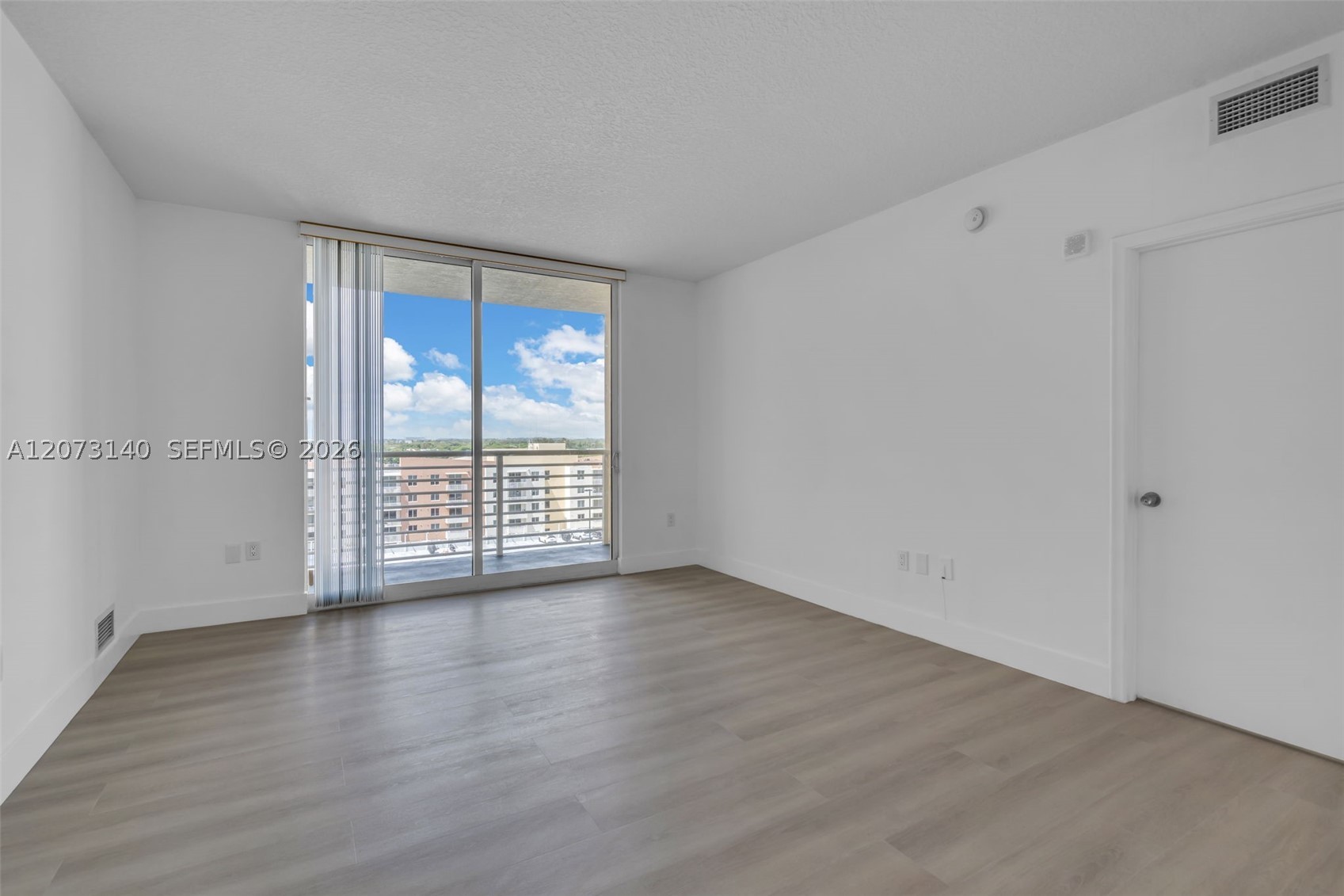 Aventura photo 5