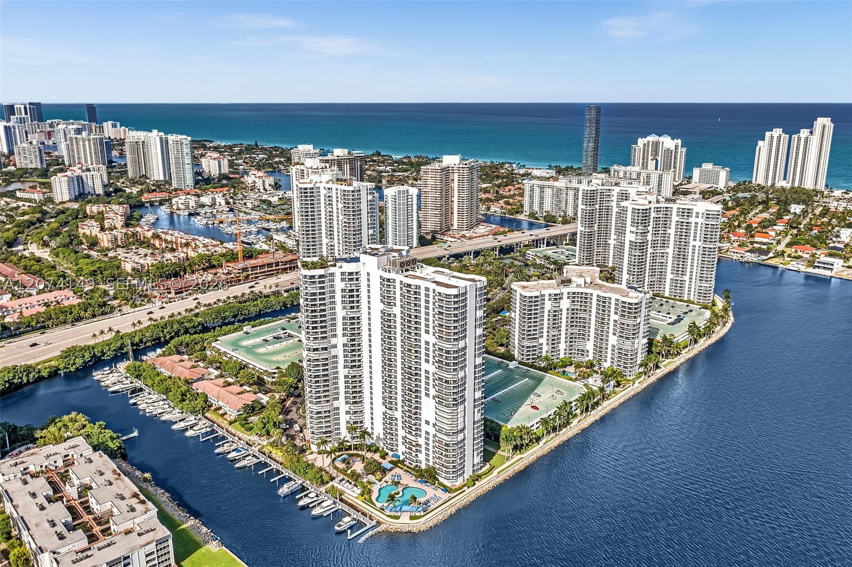 Aventura photo 5