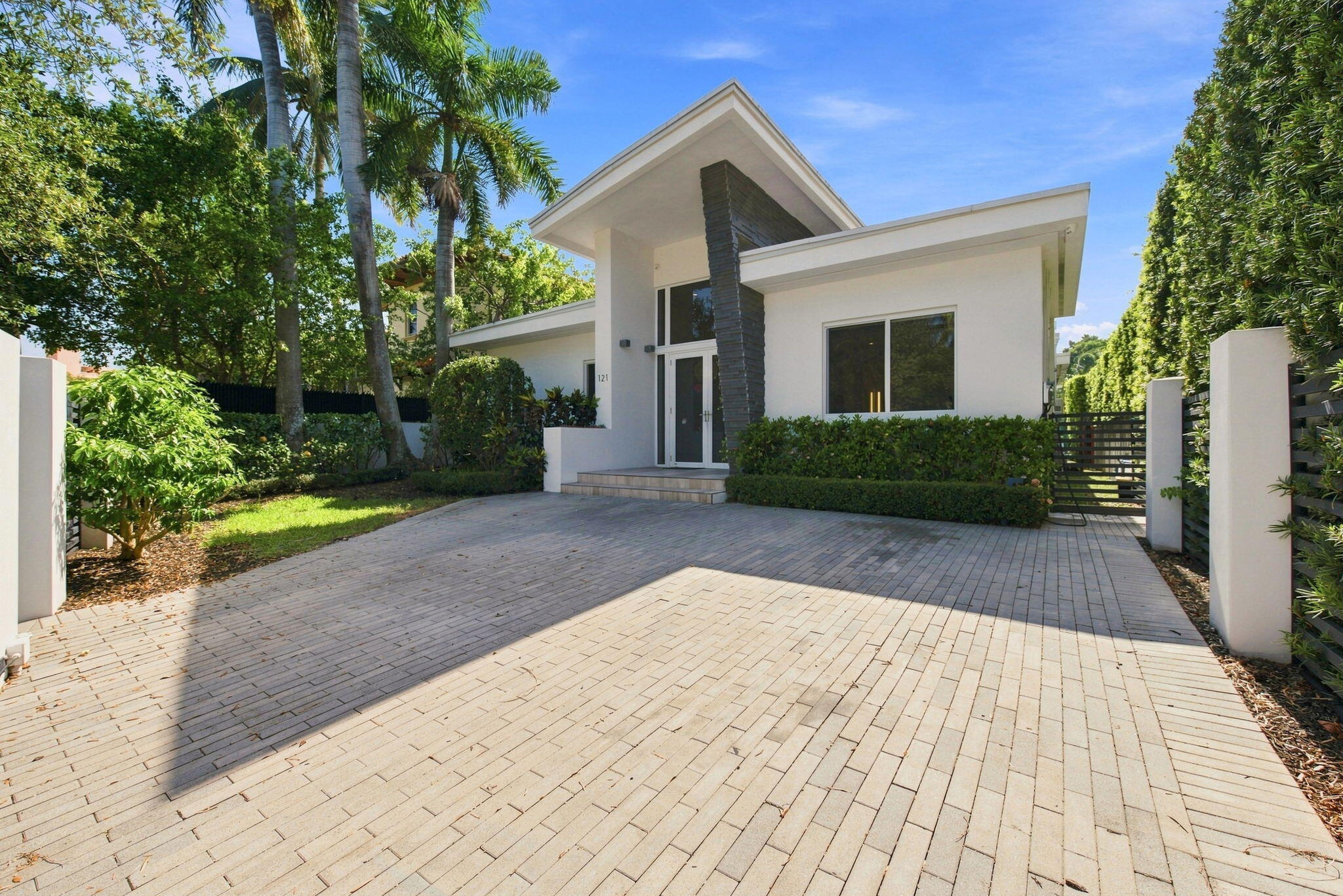 Fort Lauderdale photo 1