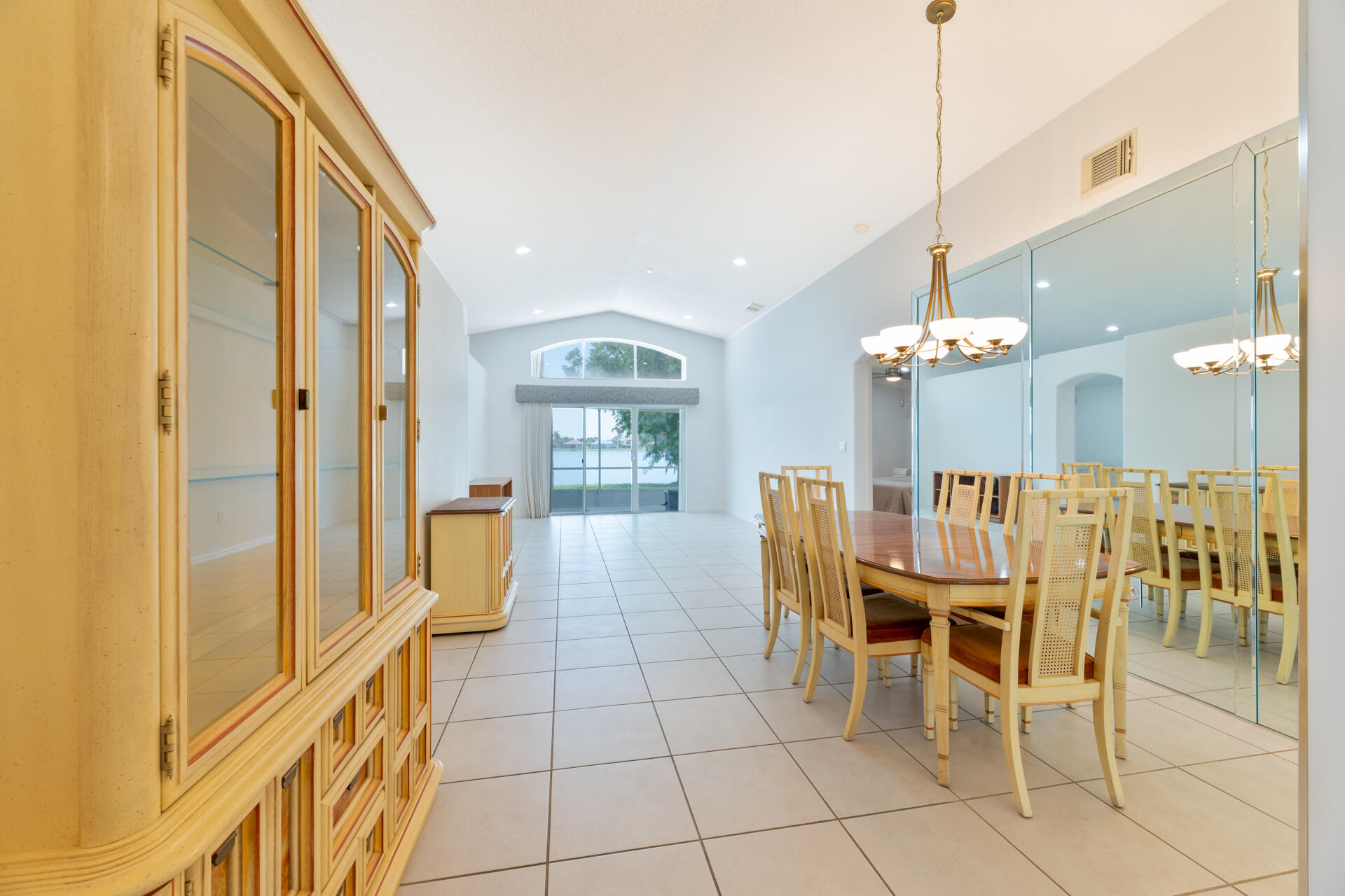 Pembroke Pines photo 3