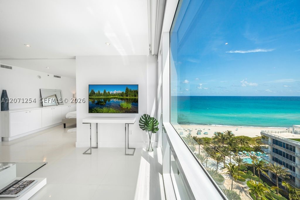 Miami Beach photo 5