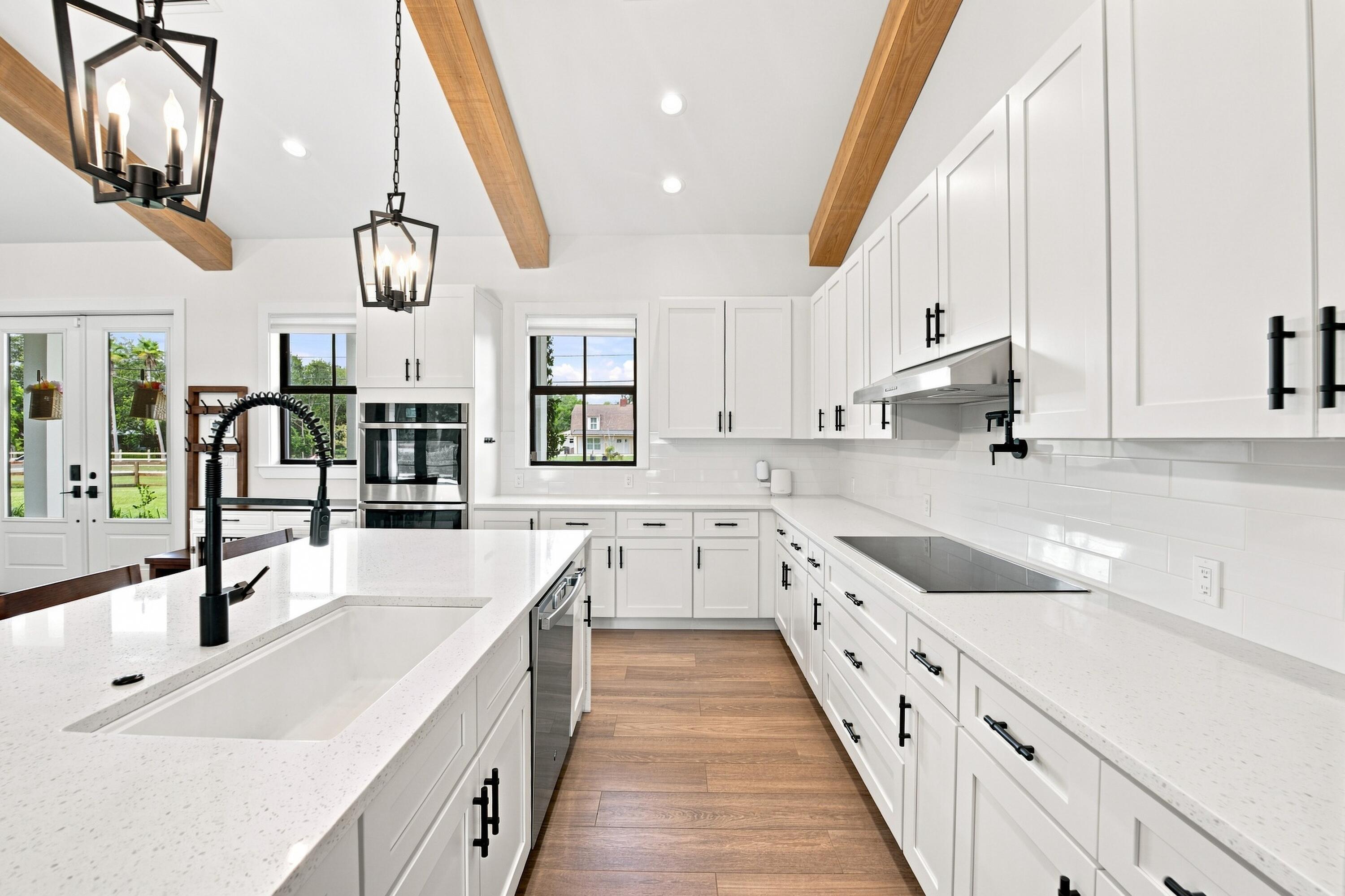 MLS listing photo 5