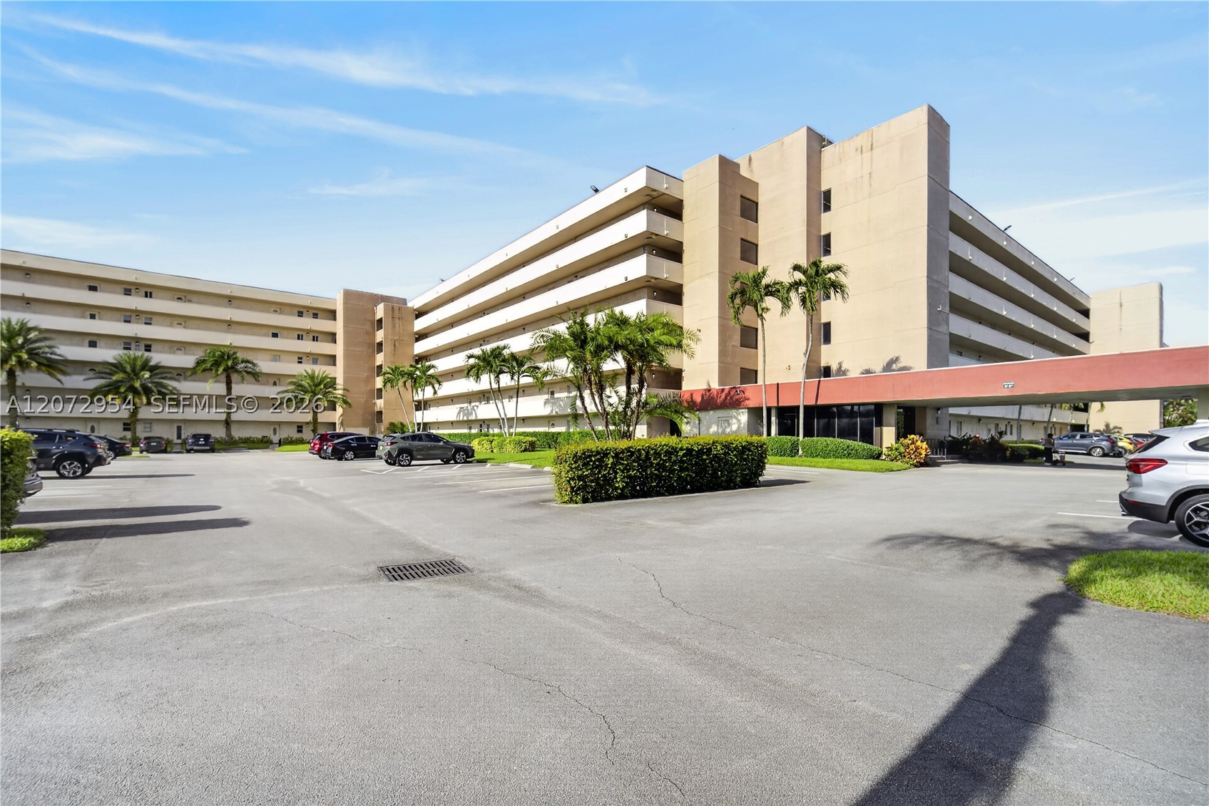 Pembroke Pines photo 2