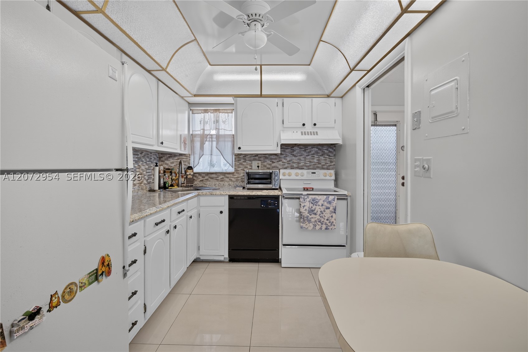 Pembroke Pines photo 4