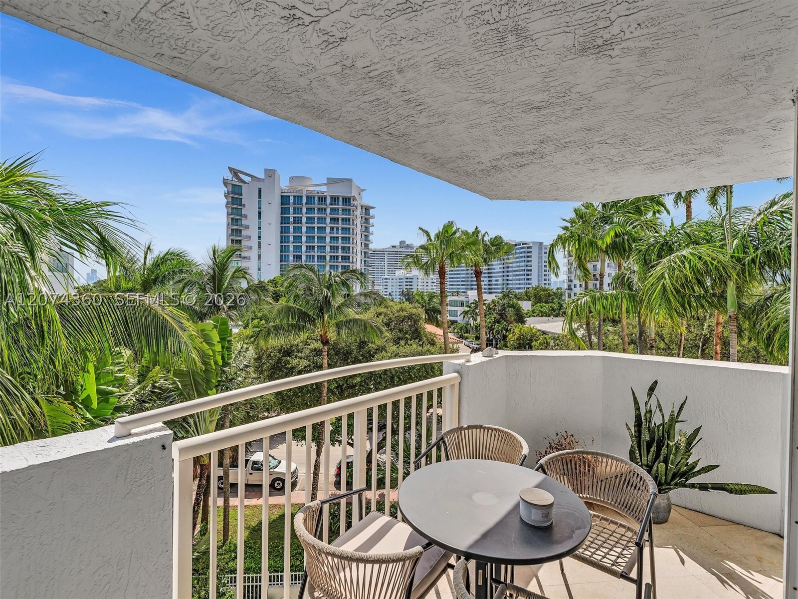 Miami Beach photo 2