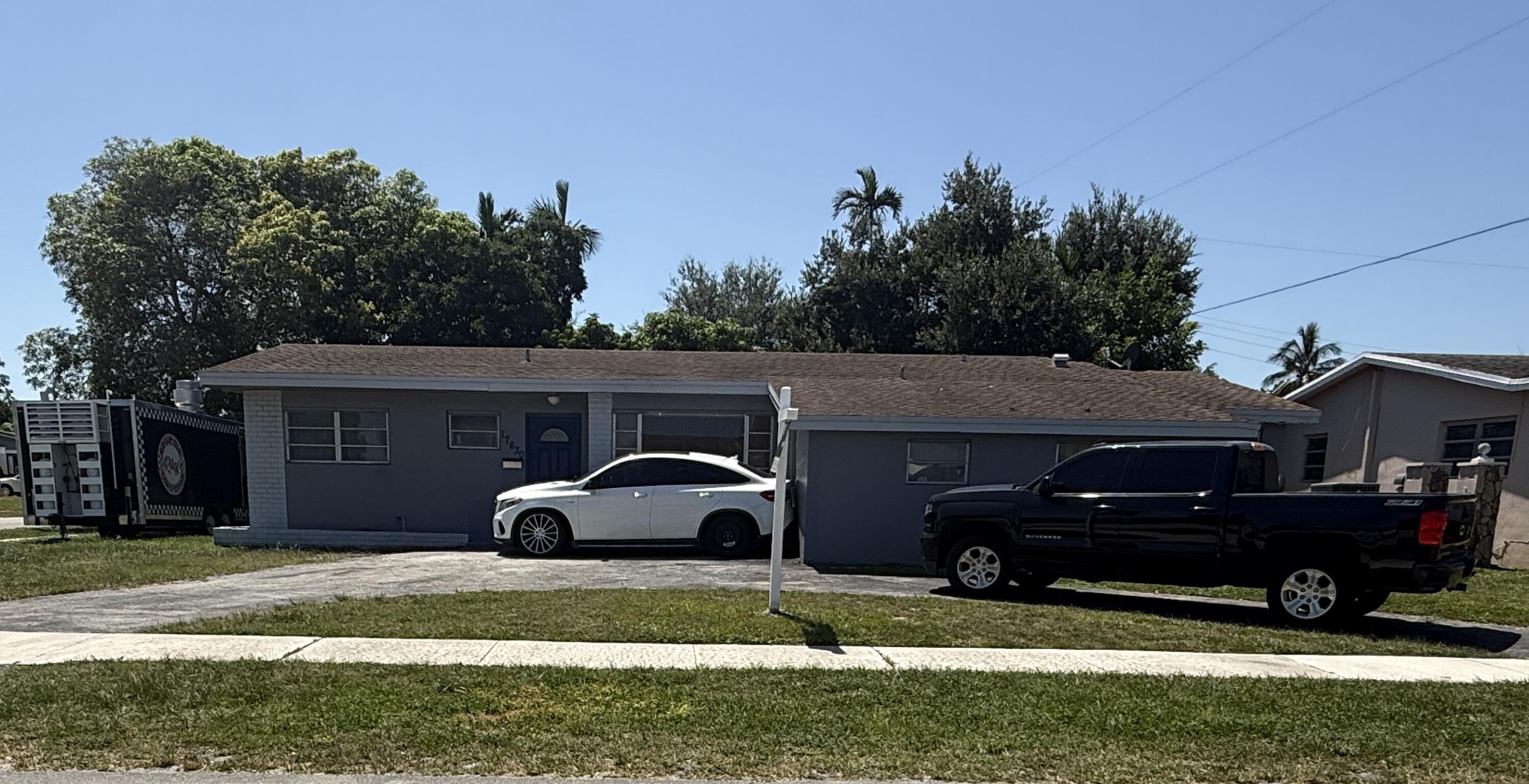 Miami Gardens photo 1