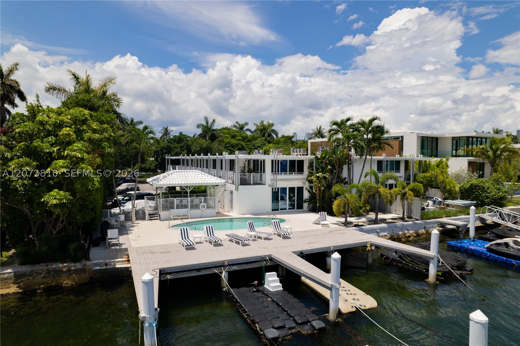 Miami Beach photo 1