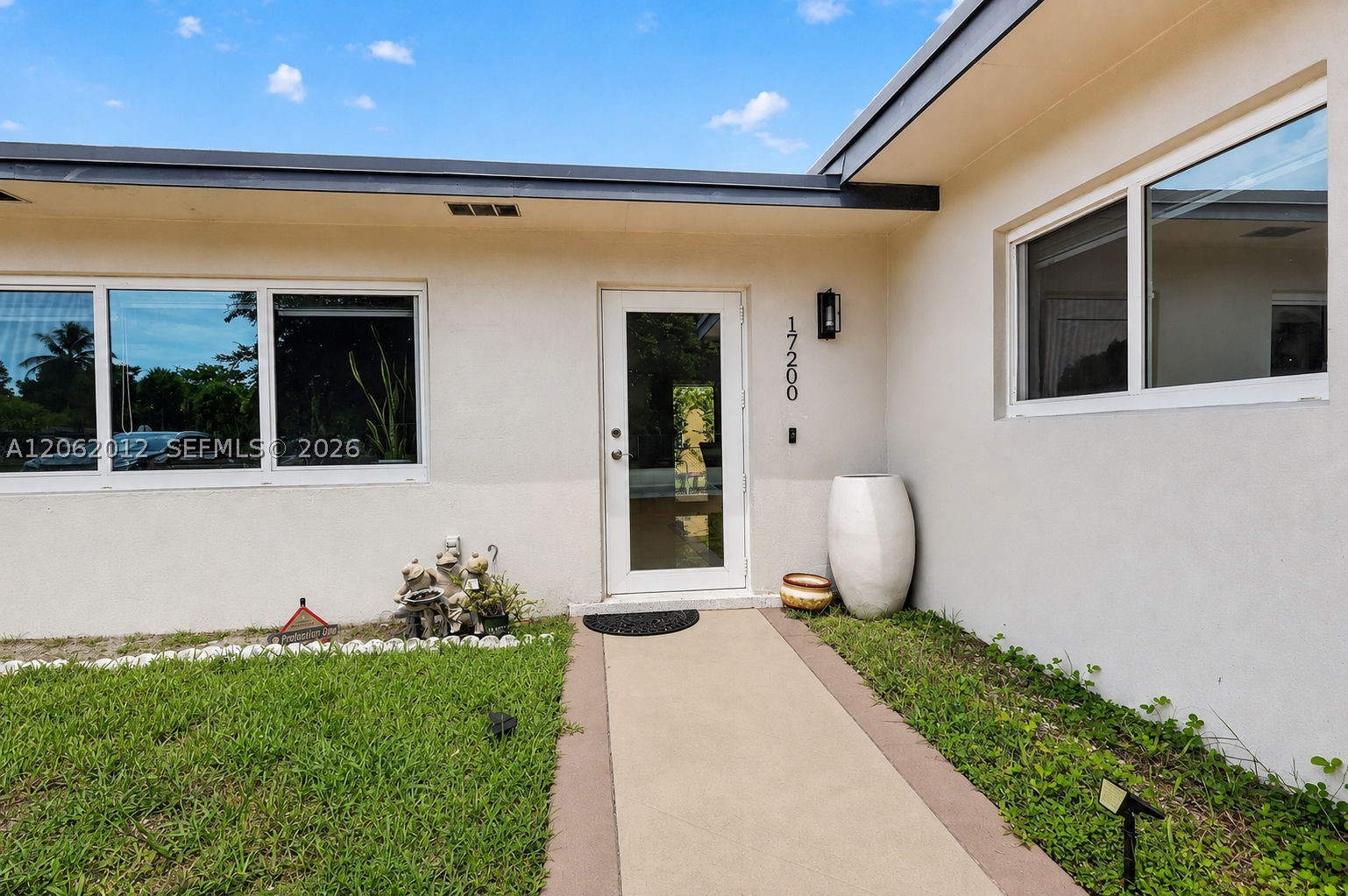 North Miami Beach photo 5
