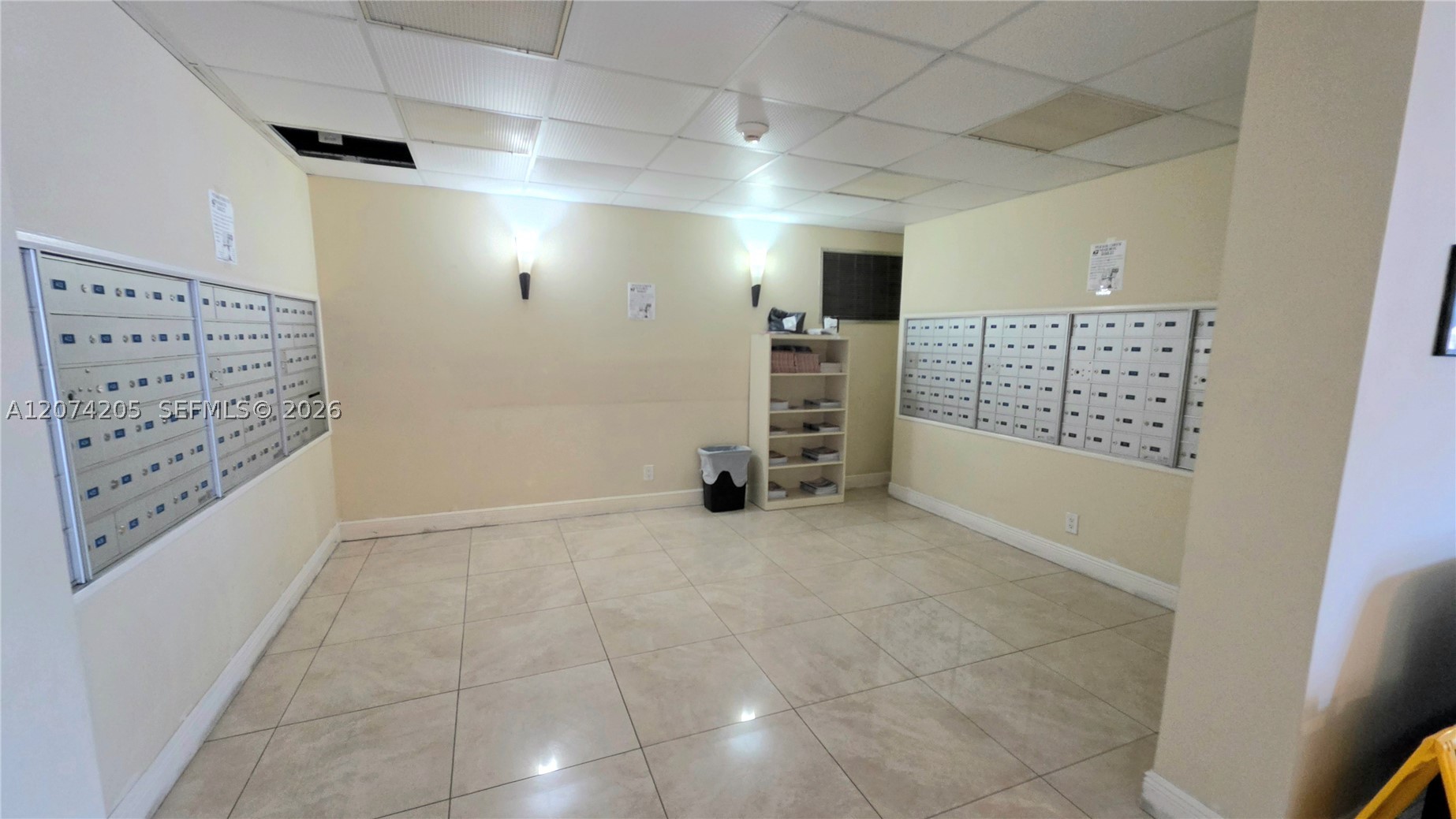 Hallandale Beach photo 3