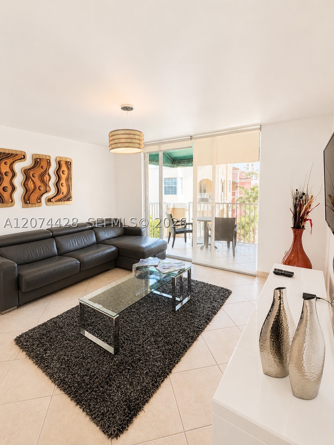Aventura photo 1