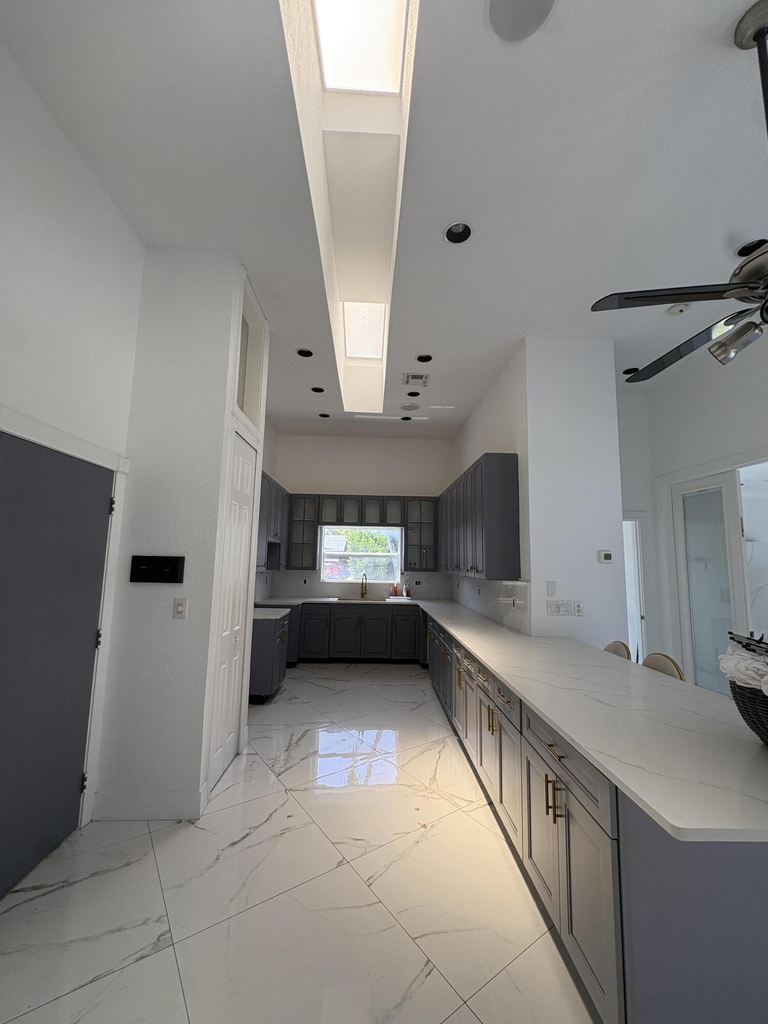 Wilton Manors photo 5