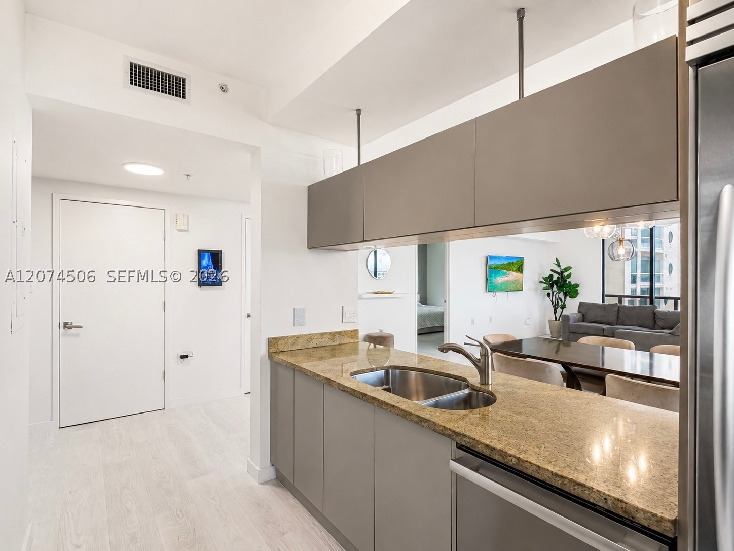 Sunny Isles Beach photo 5