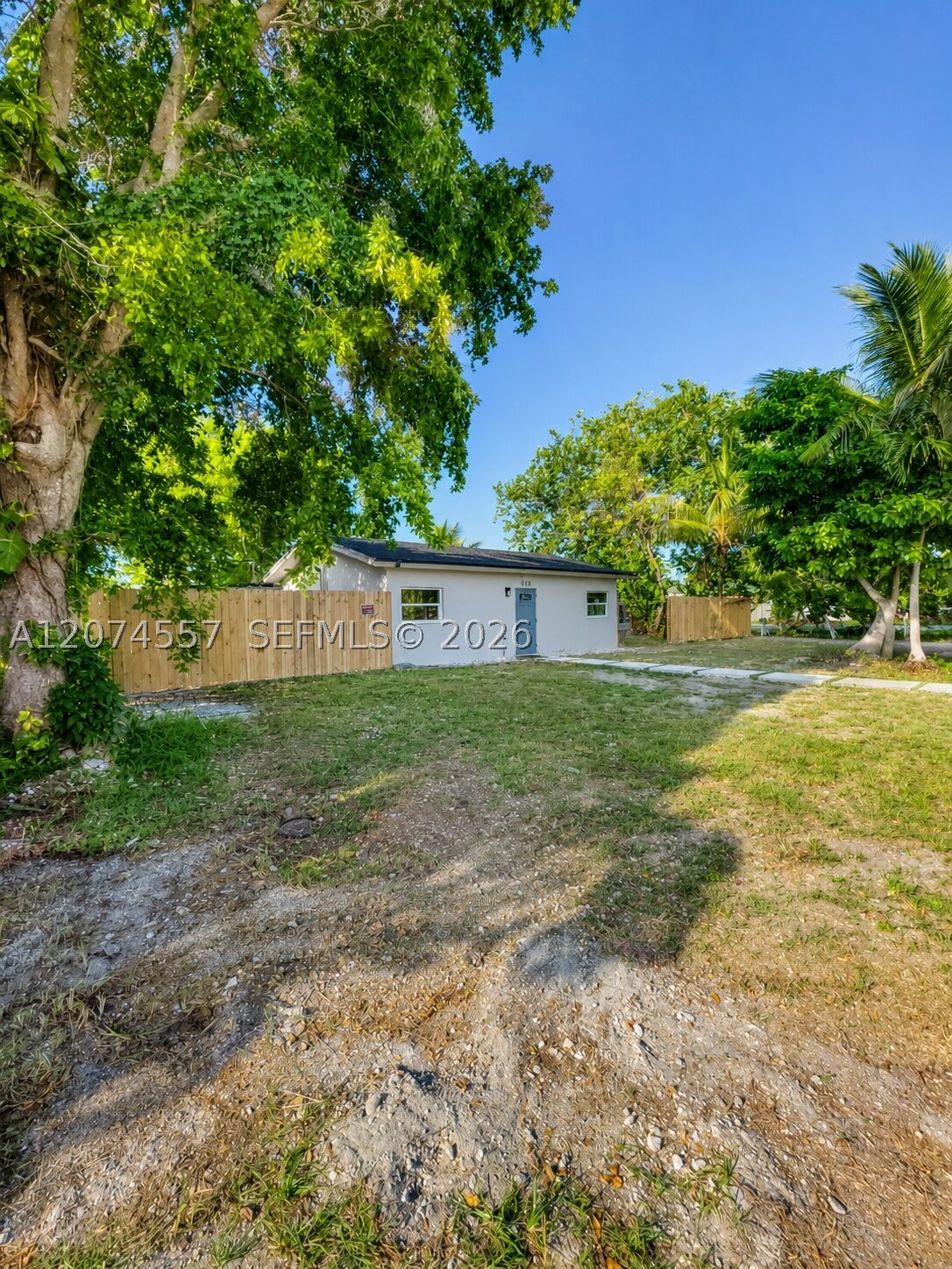 Homestead photo 2