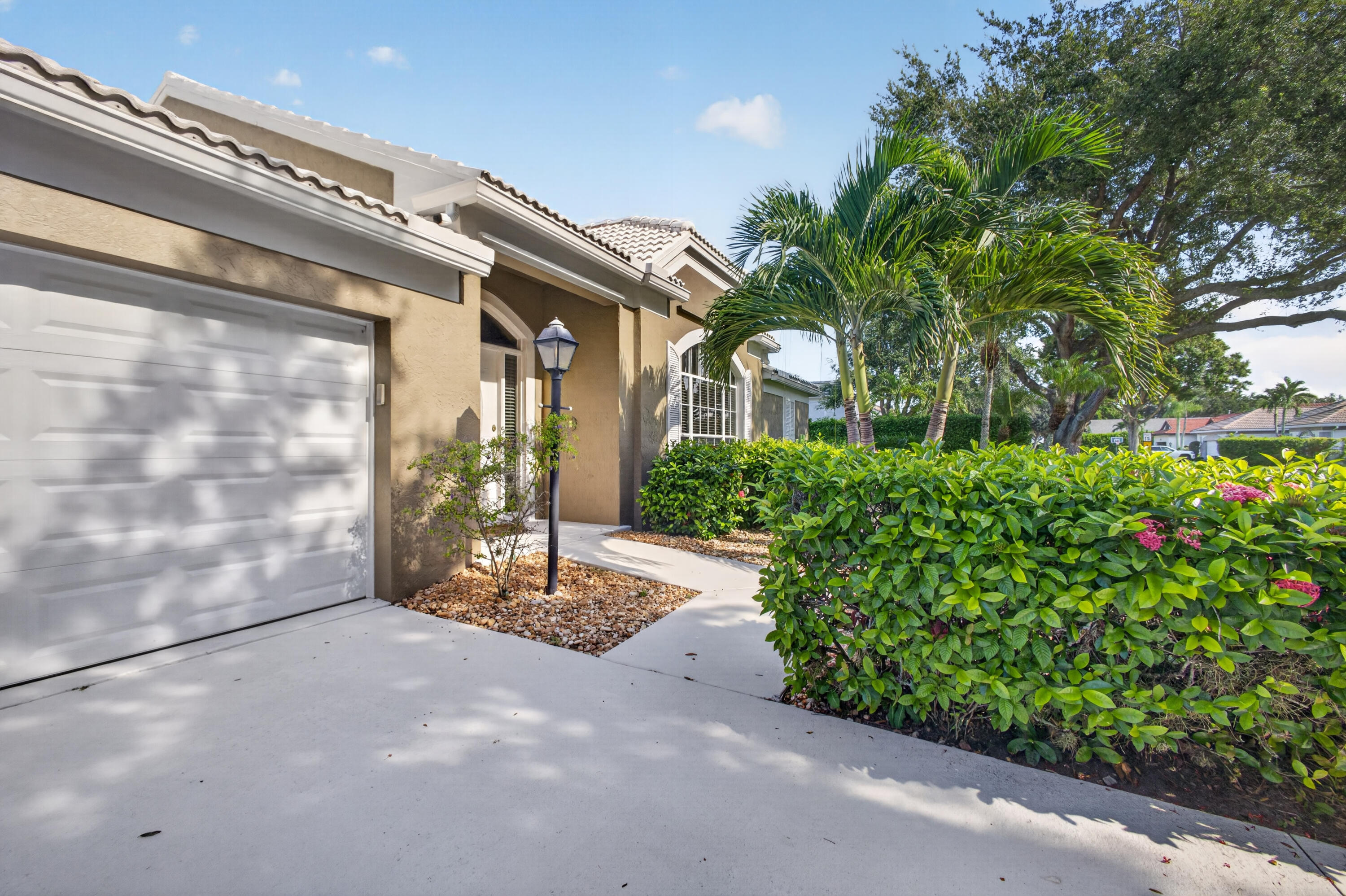 Palm Beach Gardens photo 3