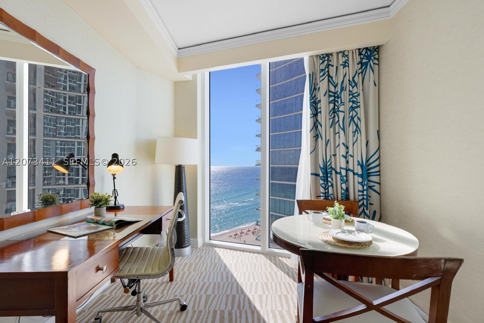 Sunny Isles Beach photo 2
