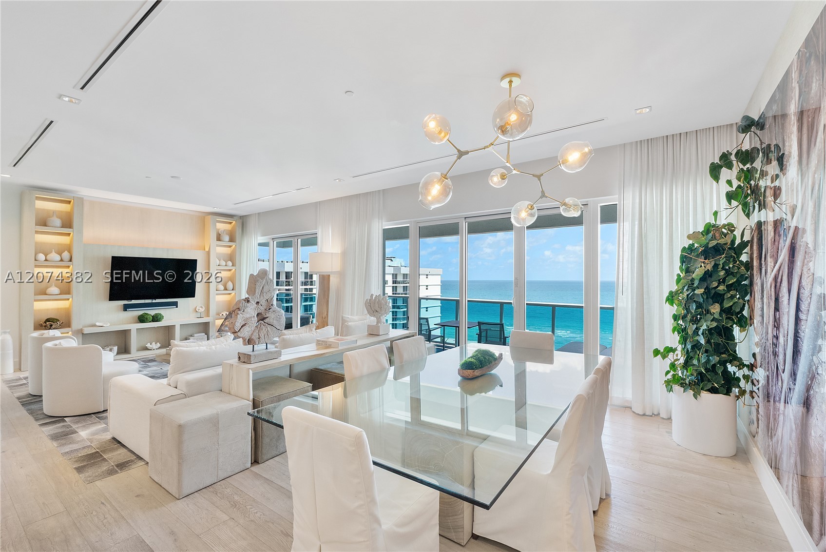 Miami Beach photo 2