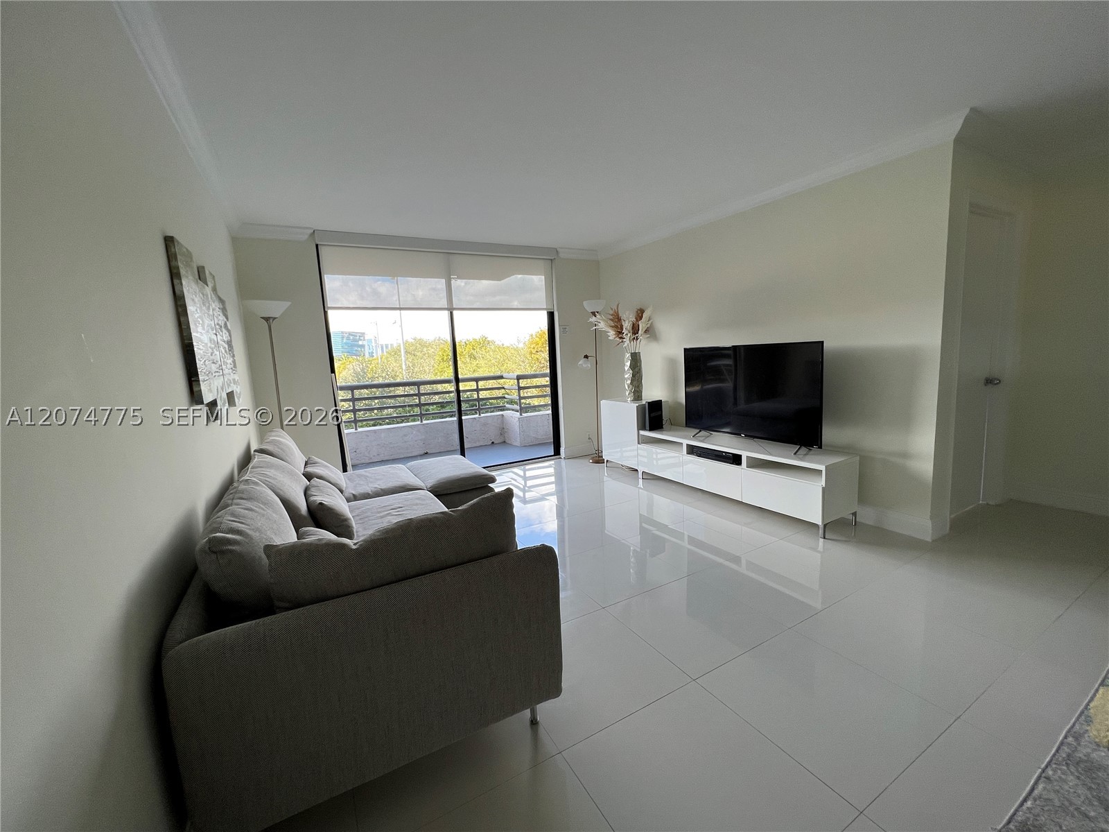 Aventura photo 3