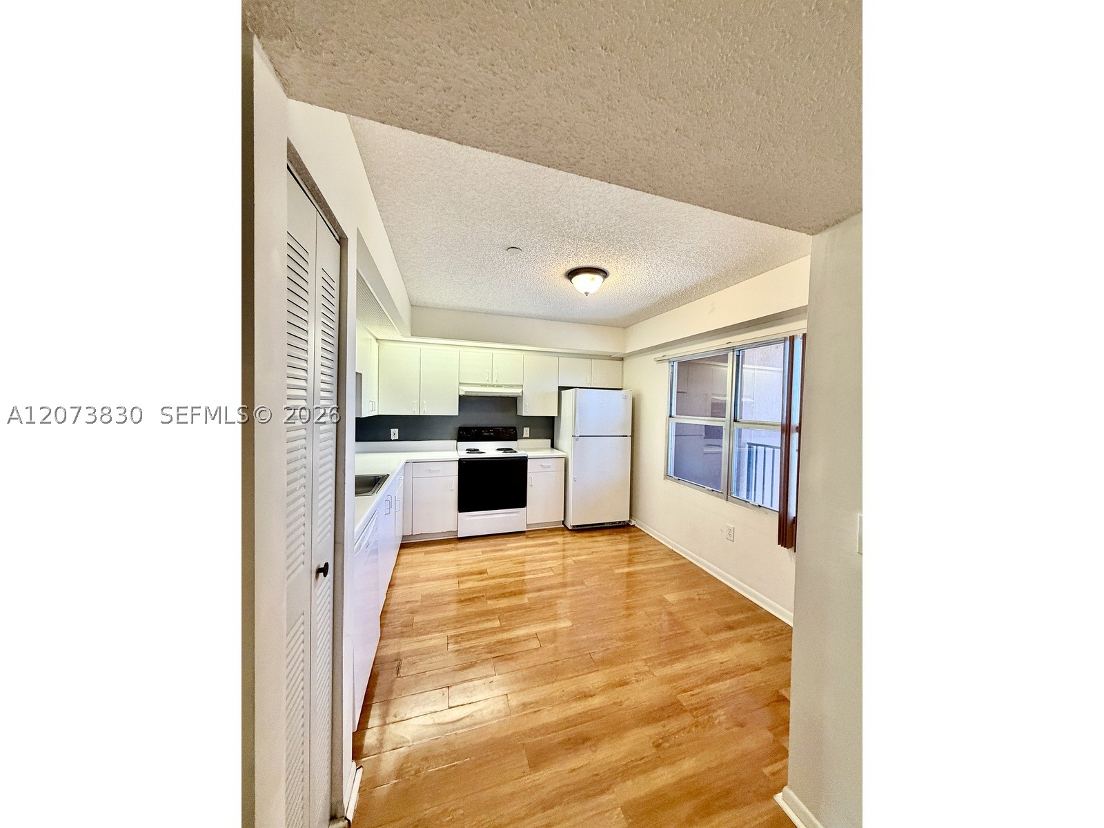 Pembroke Pines photo 3