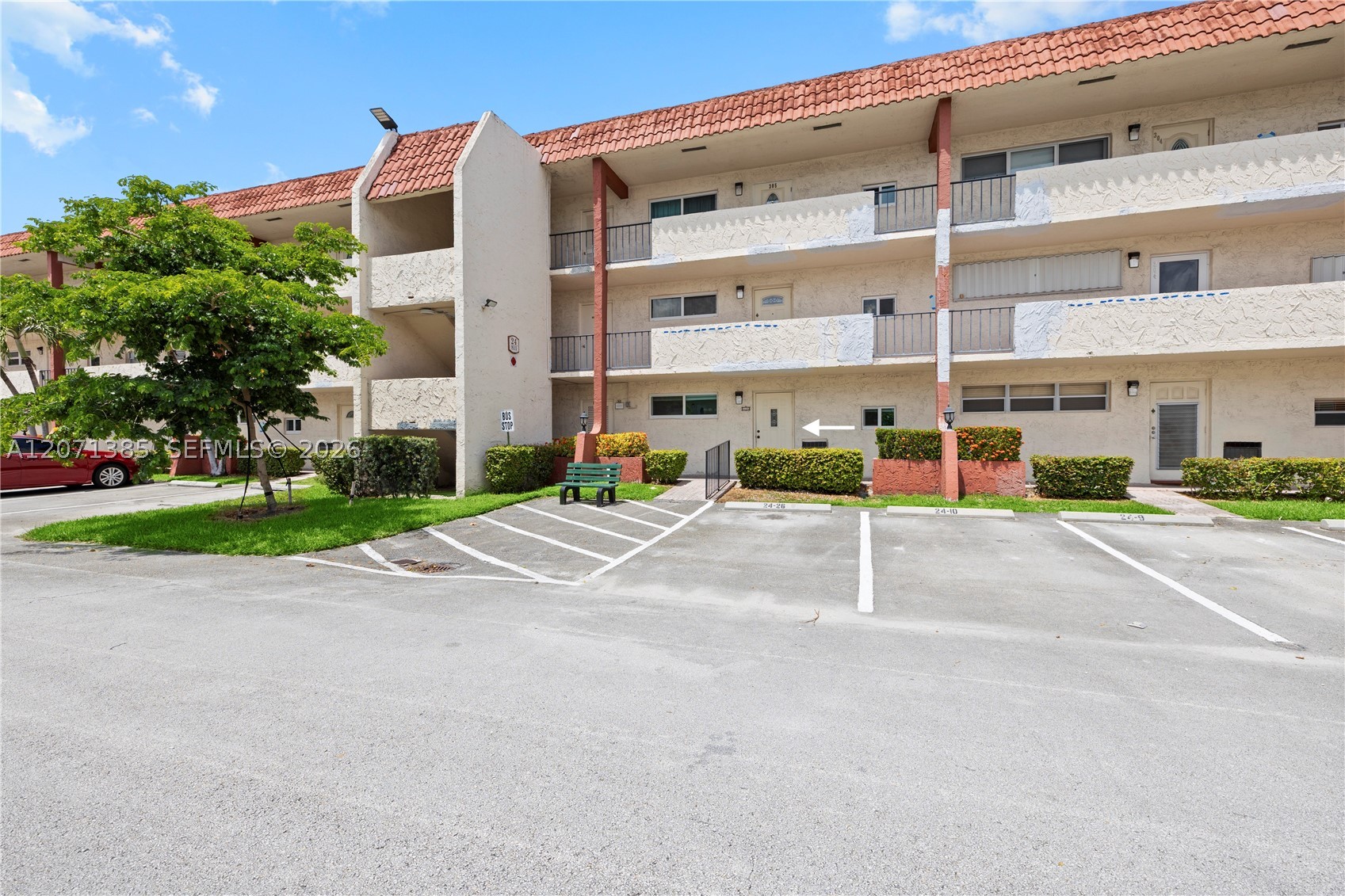 Pembroke Pines photo 1