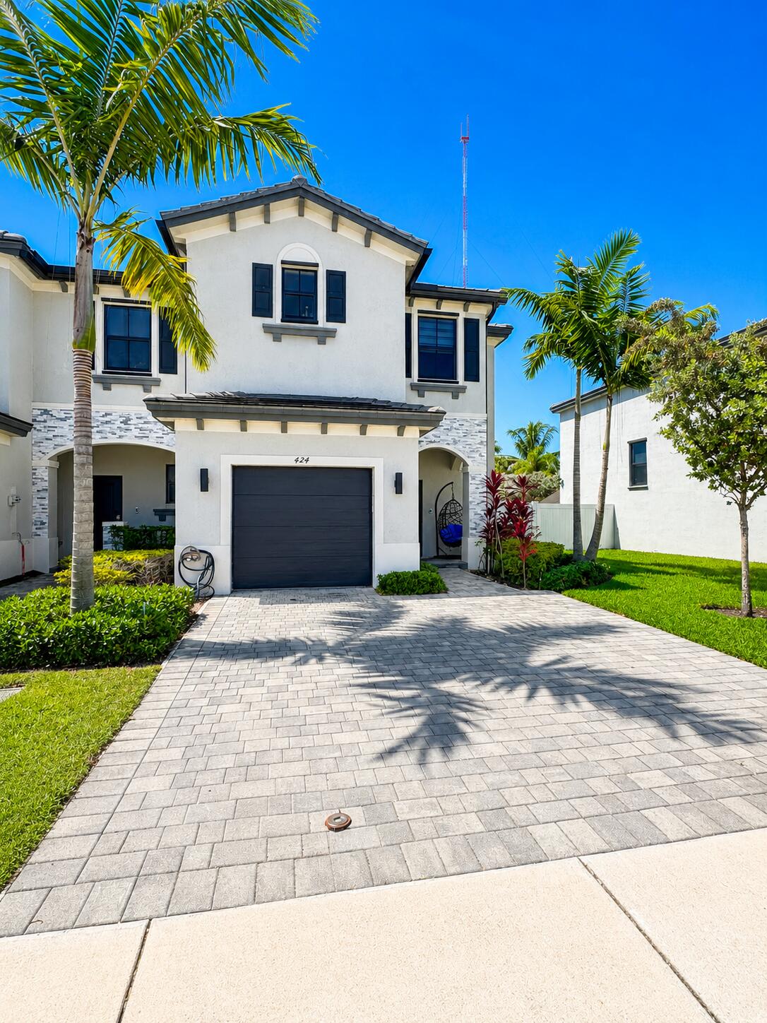 Miami Gardens photo 1