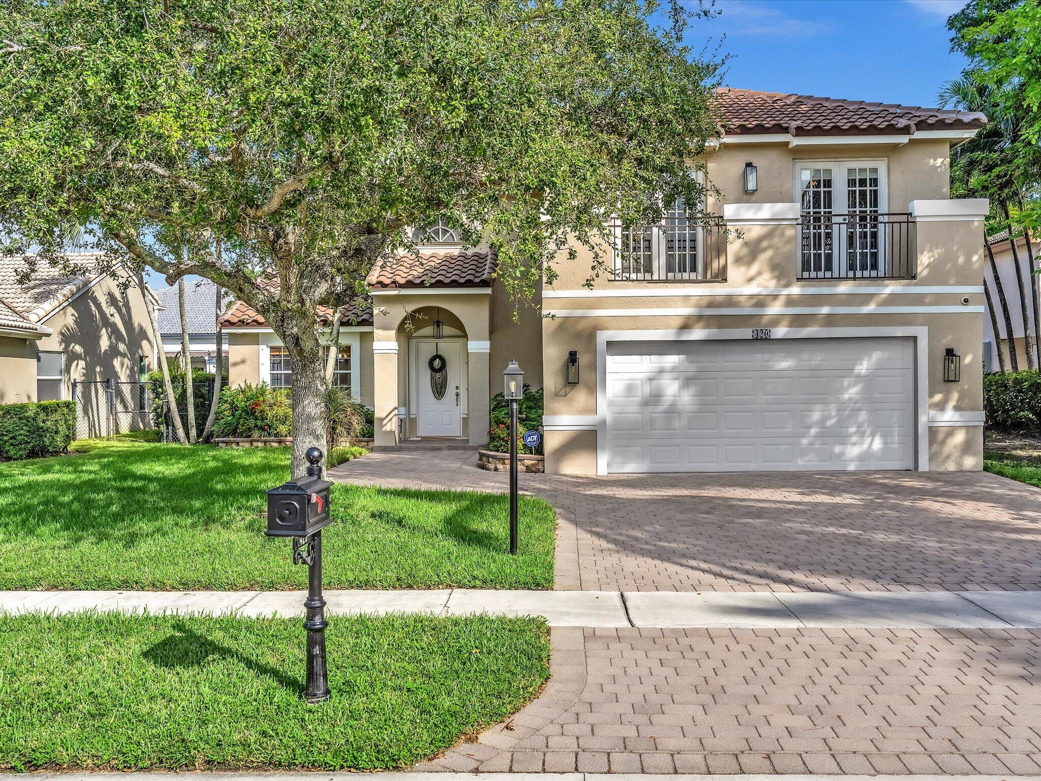 Pembroke Pines photo 3