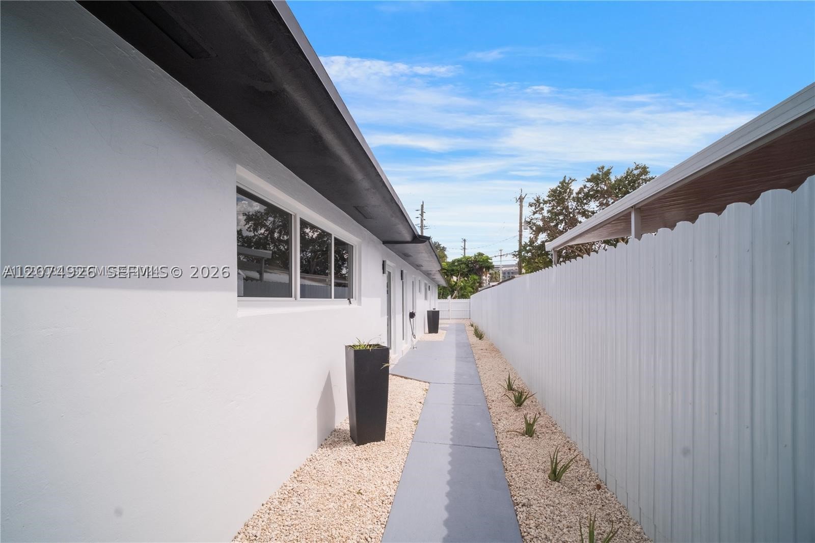 North Miami Beach photo 3