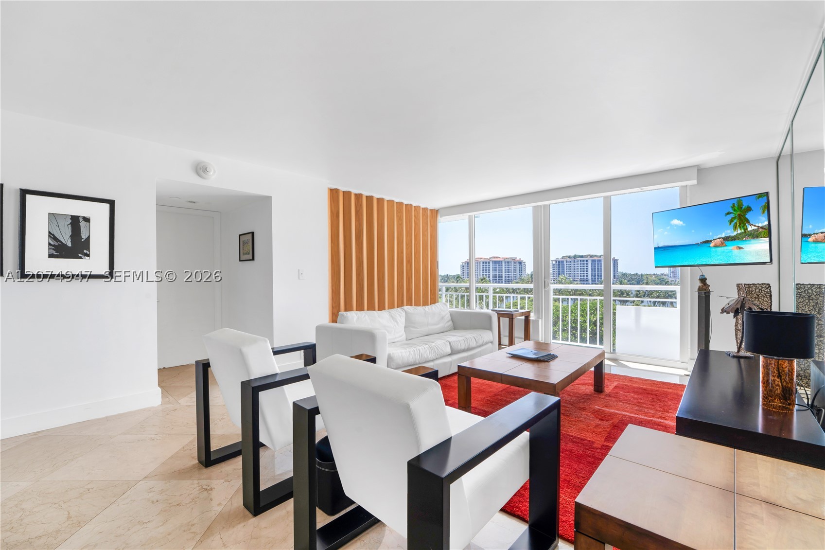 Miami Beach photo 3