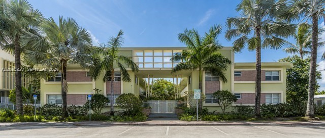 Miami Beach photo 1