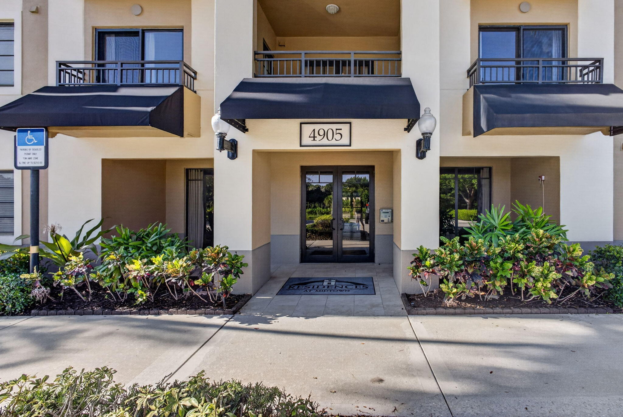 Palm Beach Gardens photo 3