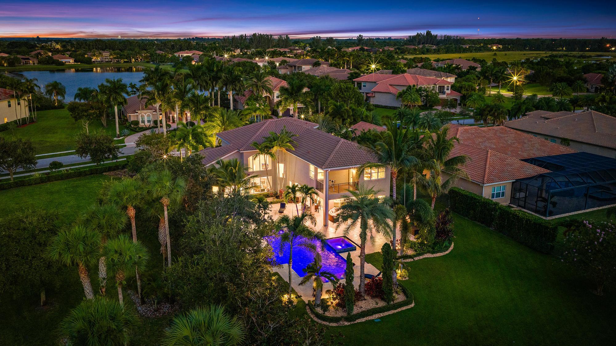 Palm Beach Gardens photo 2