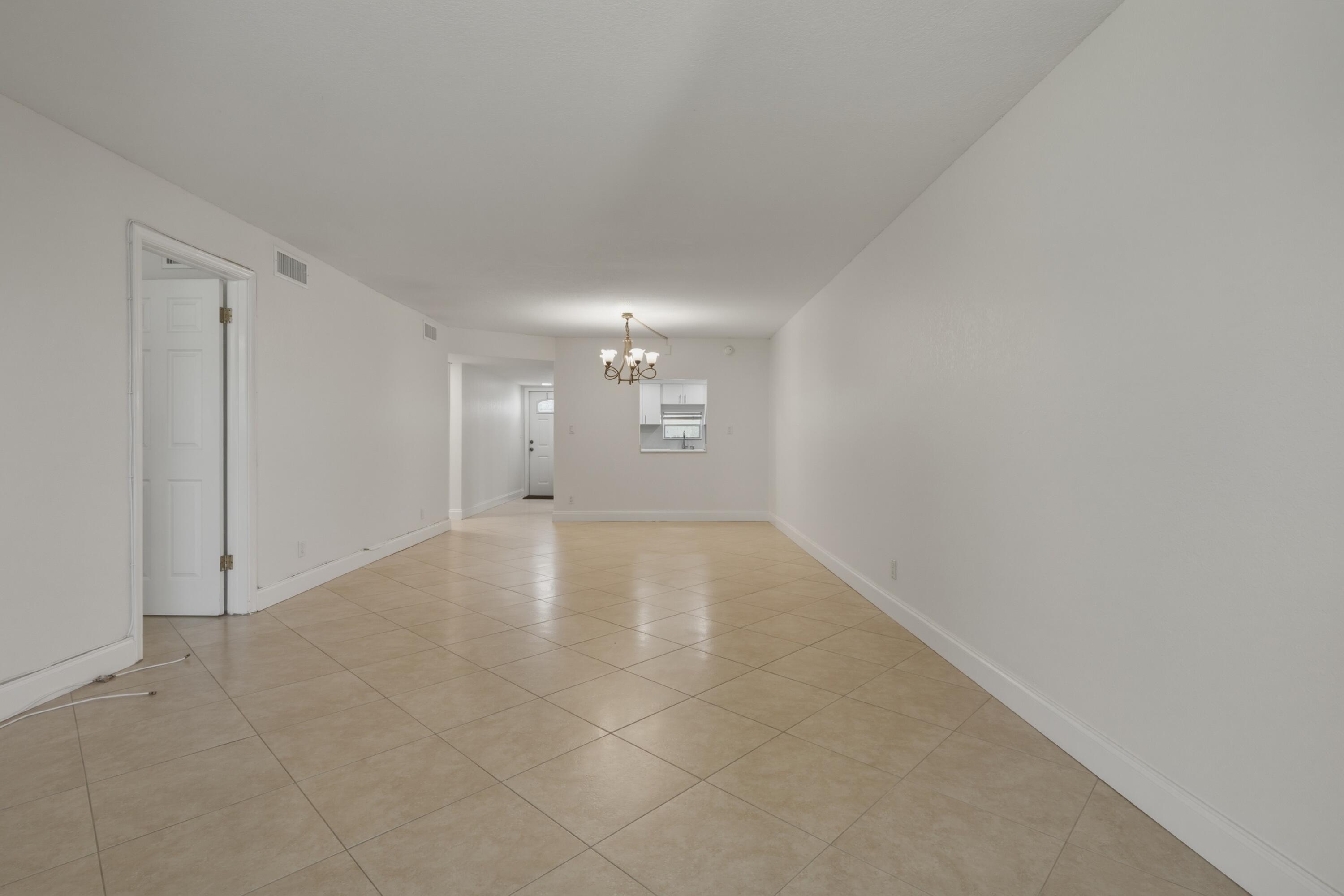 Pembroke Pines photo 2