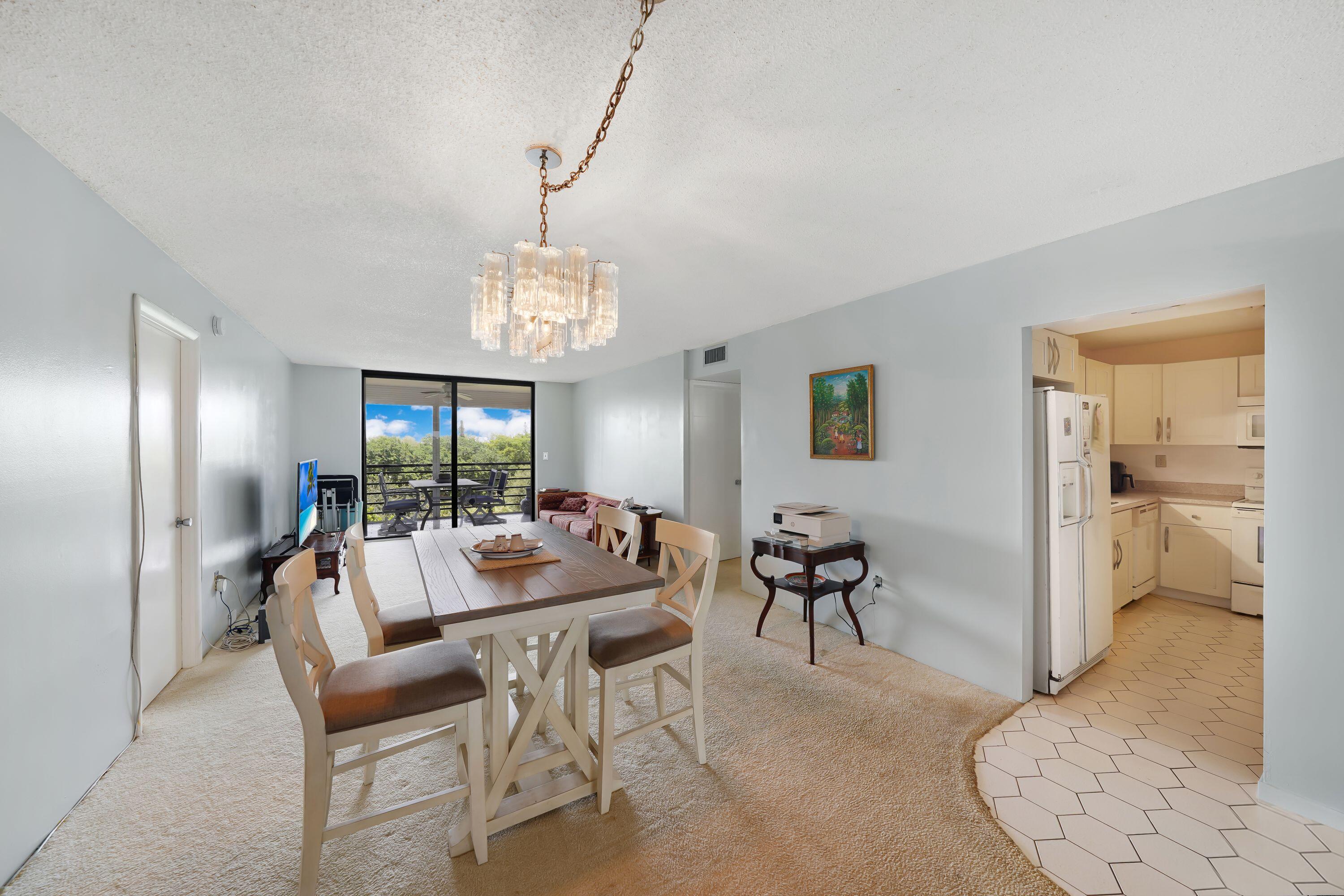 Pembroke Pines photo 4