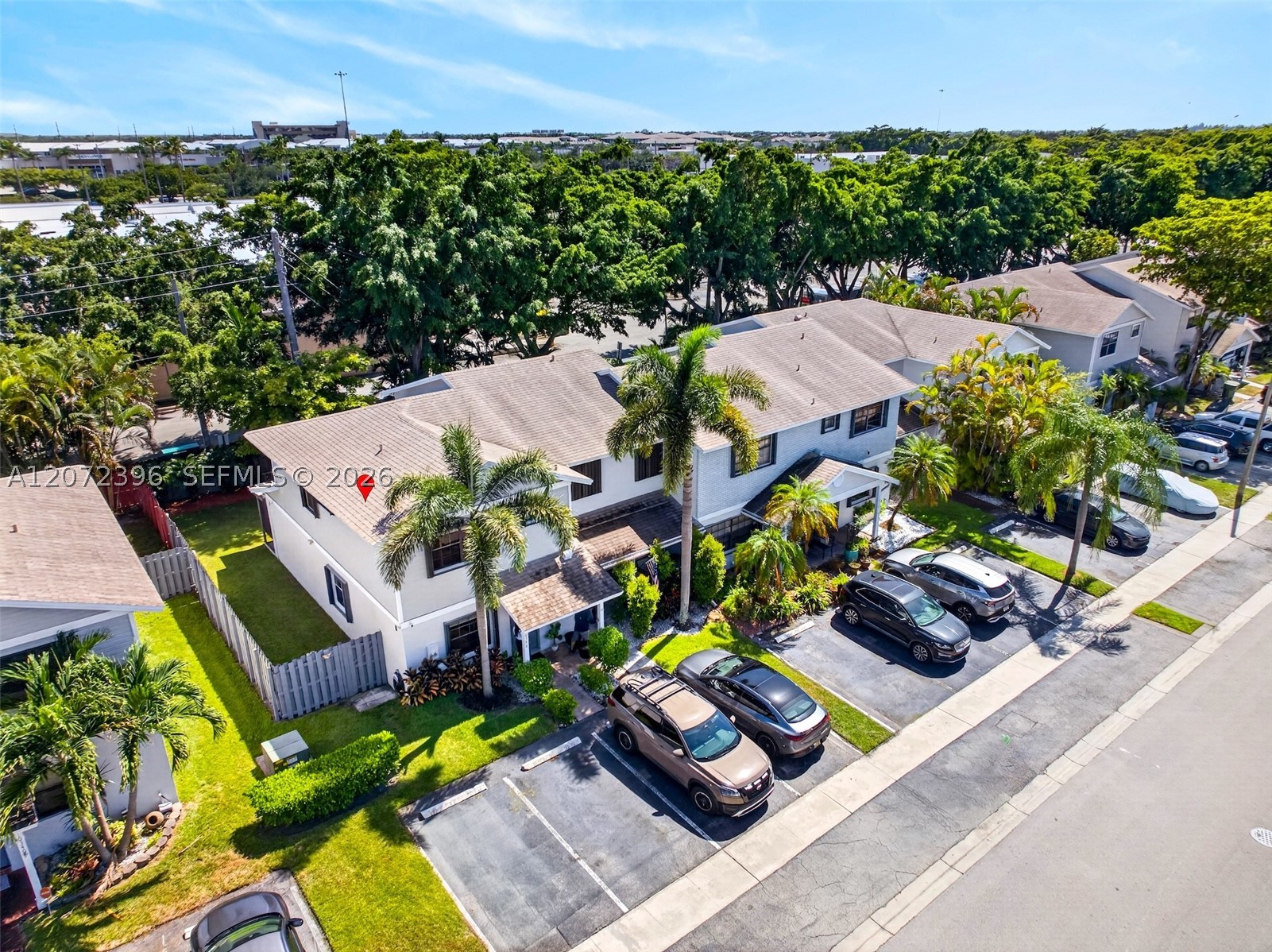 Pembroke Pines photo 1