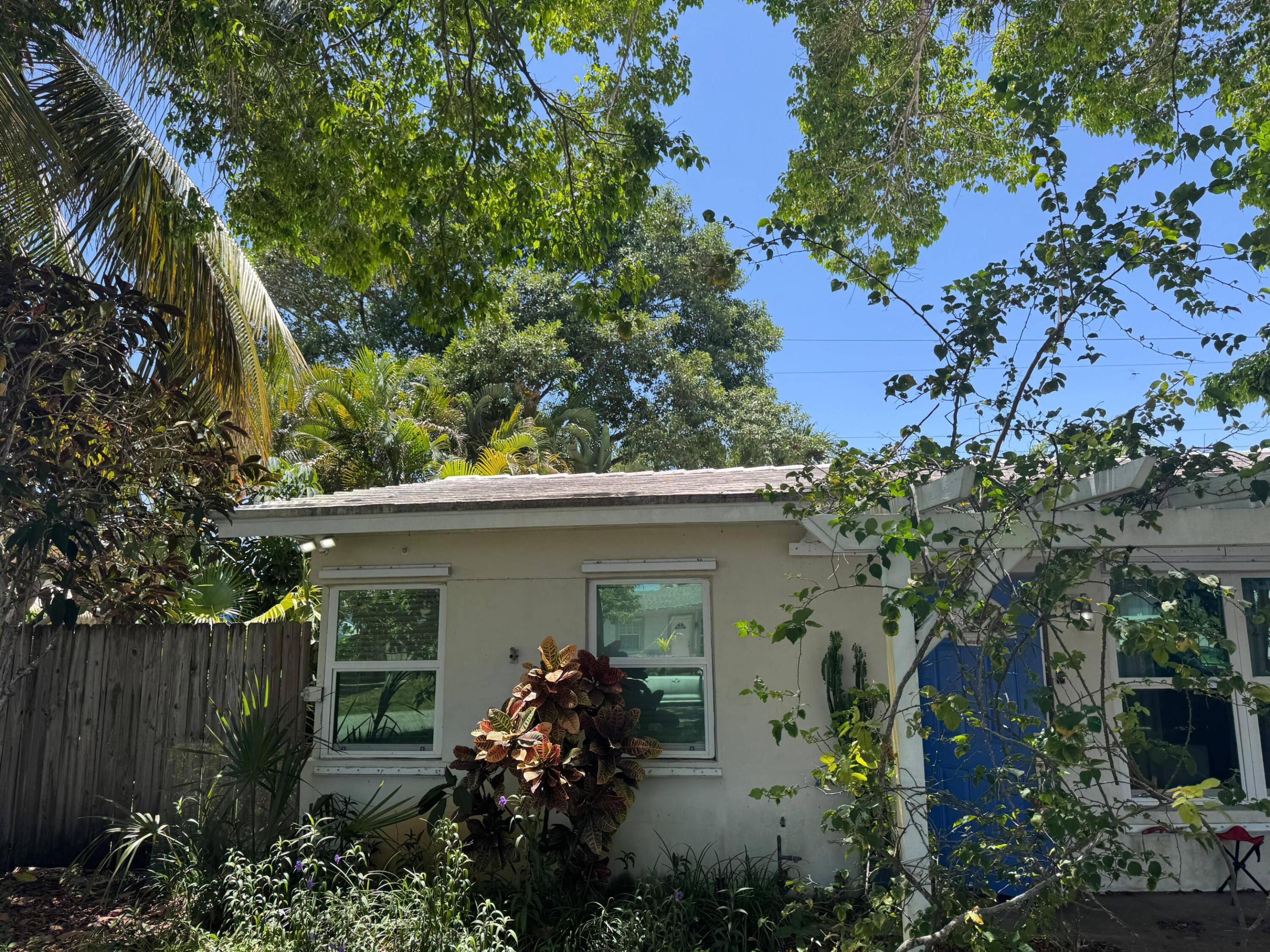 Pompano Beach photo 2