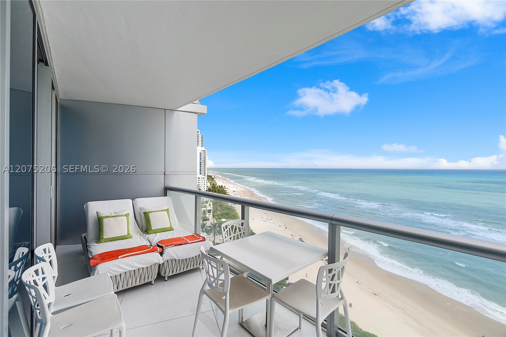 Sunny Isles Beach photo 2