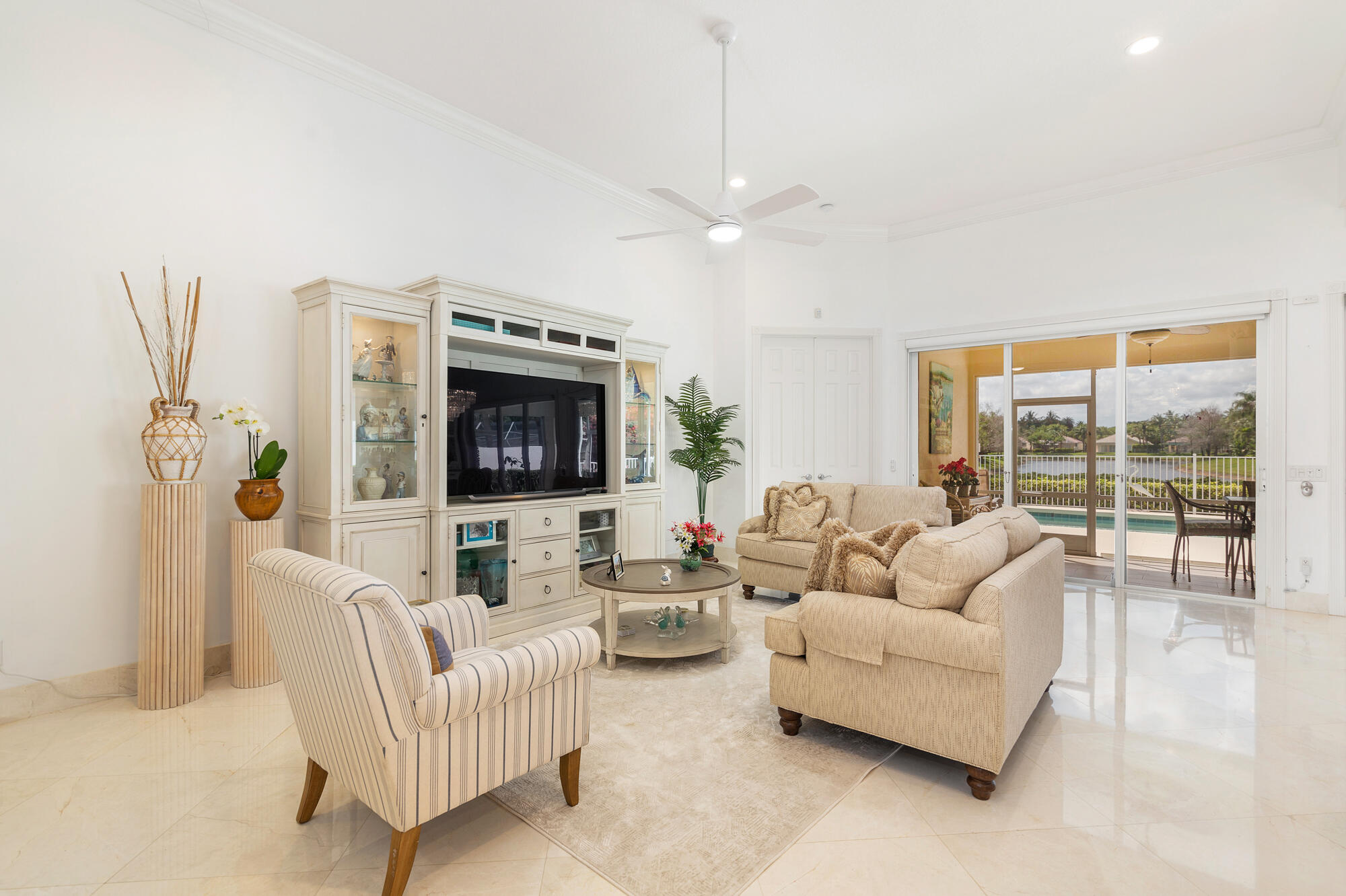 Palm Beach Gardens photo 3