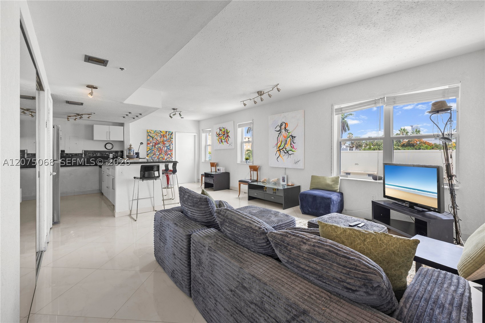 Miami Beach photo 5