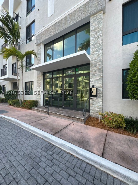 Doral photo 2