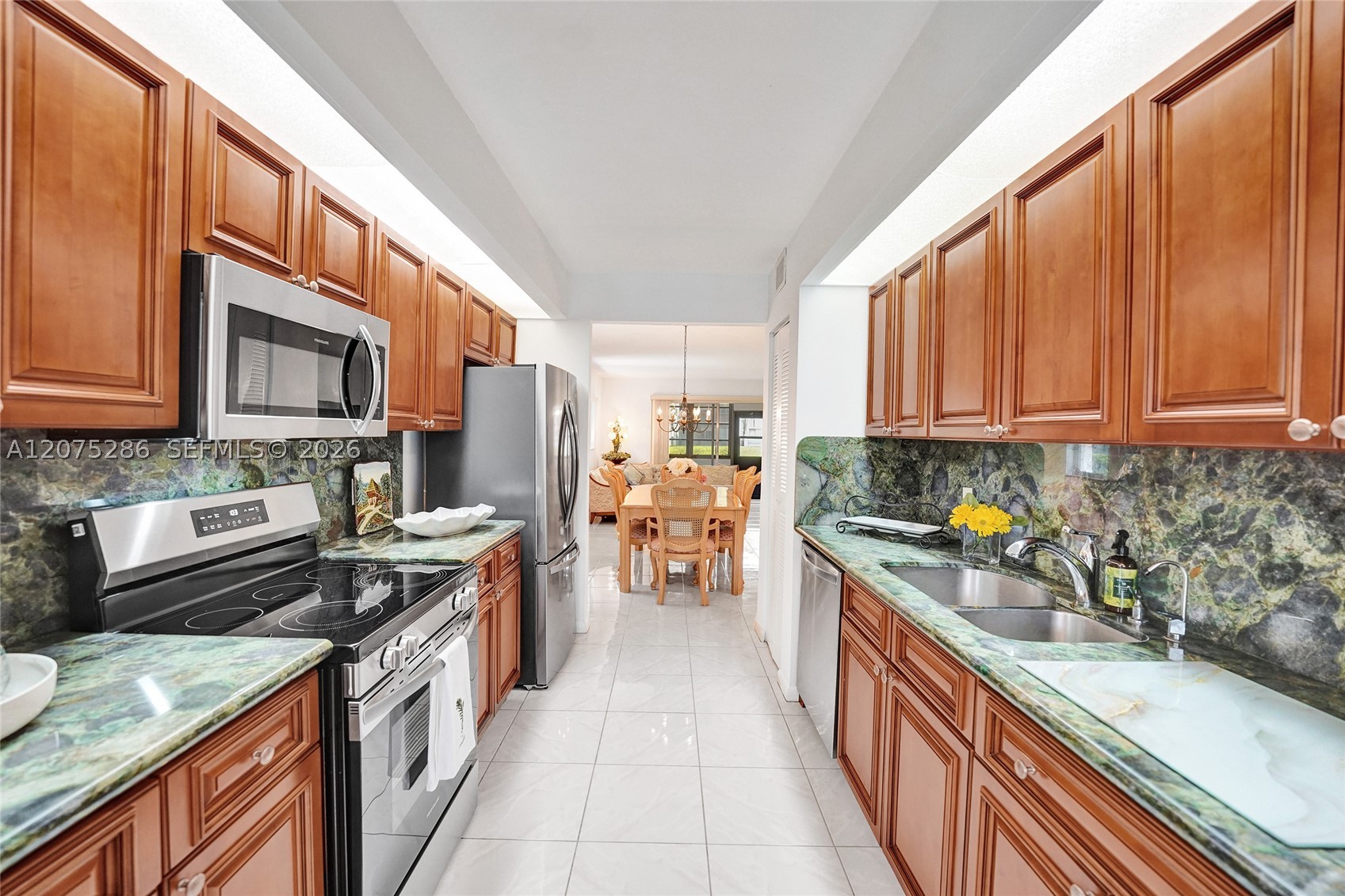 Pembroke Pines photo 2