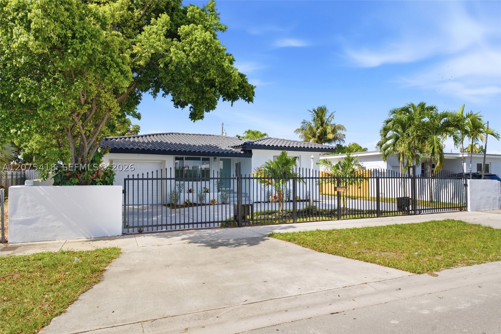 Hialeah photo 5