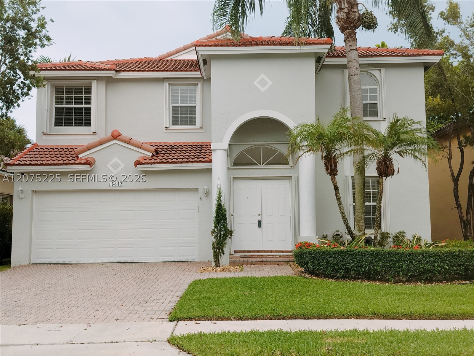 Pembroke Pines photo 3