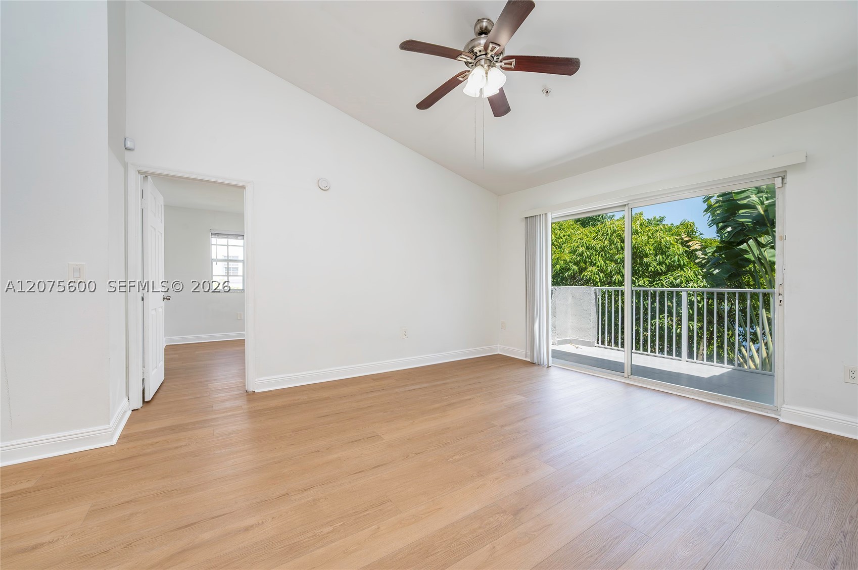 Pembroke Pines photo 2